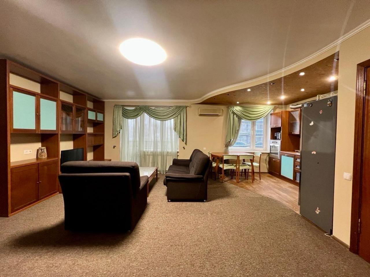 Apartment In The Center Of *