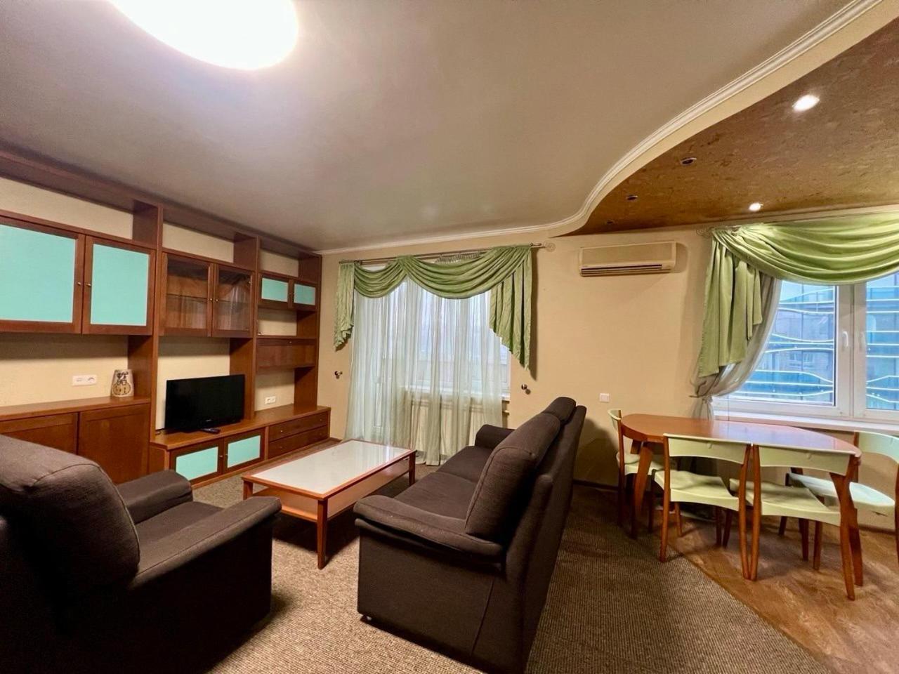In The Center Of Apartment *
