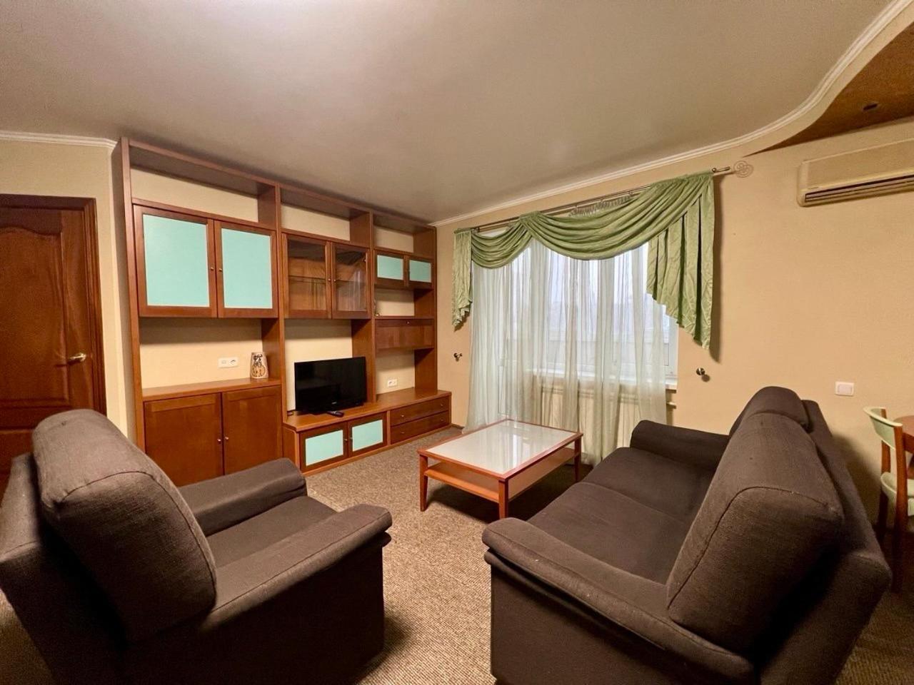 Apartment In The Center Of *
